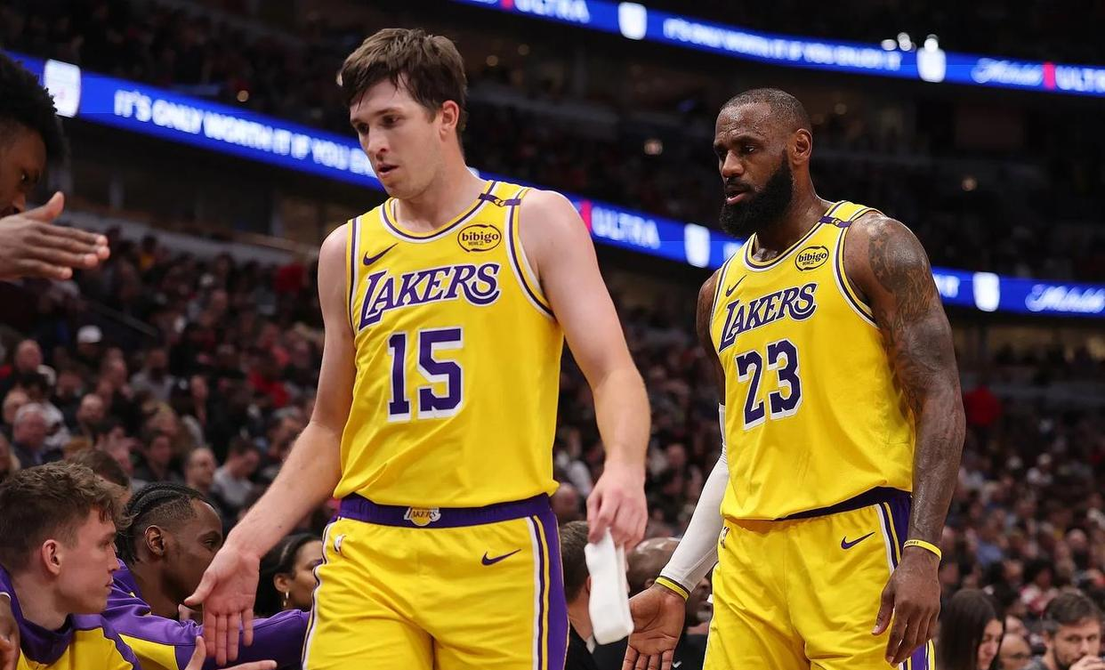 九游BT游戏合集清晨突围战来临；洛杉矶湖人围绕欧联主帅复盘；态度坚定；球队文化再被提及的简单介绍