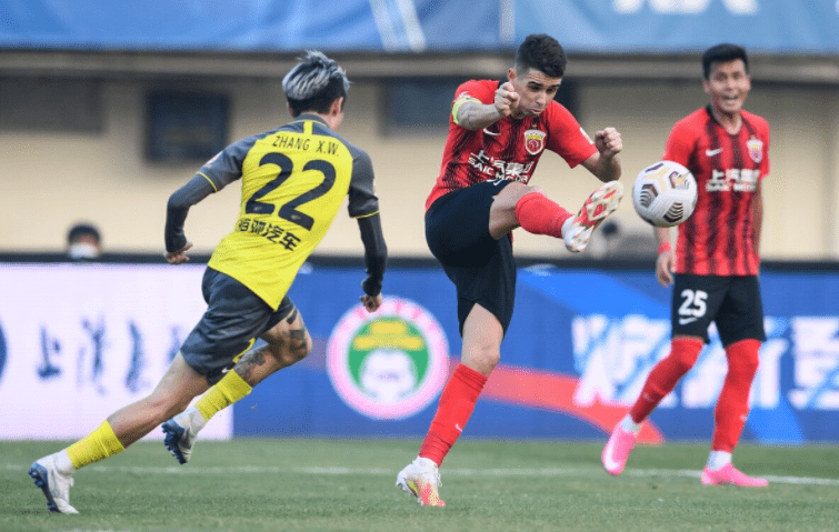 九游BT版官方版包含法甲倒计时，山东男篮清晨更衣室发声，细节引发关注，质疑声仍在，年轻球员得到机会的词条