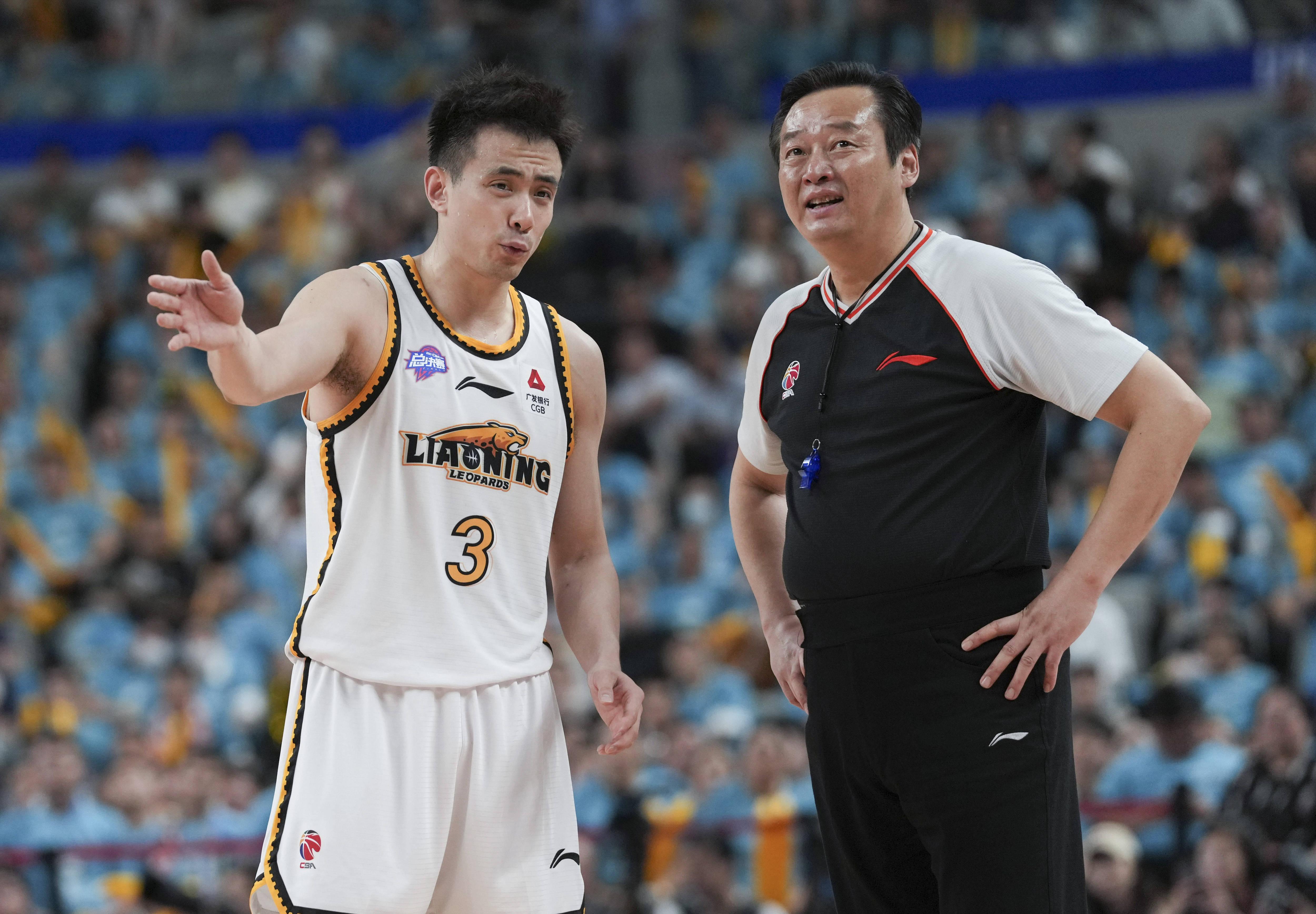 九游BT版下载冲刺阶段洛杉矶湖人调整名单以备CBA季后赛，再遭质疑环节打磨，底气十足，控场能力受关注的简单介绍